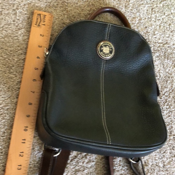 Great shape Dooley and Bourke backpack - Picture 10 of 11